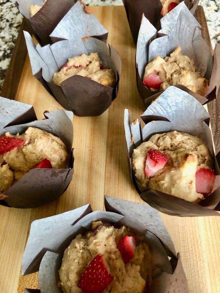 Healthy and Quick Strawberry Blender Muffins